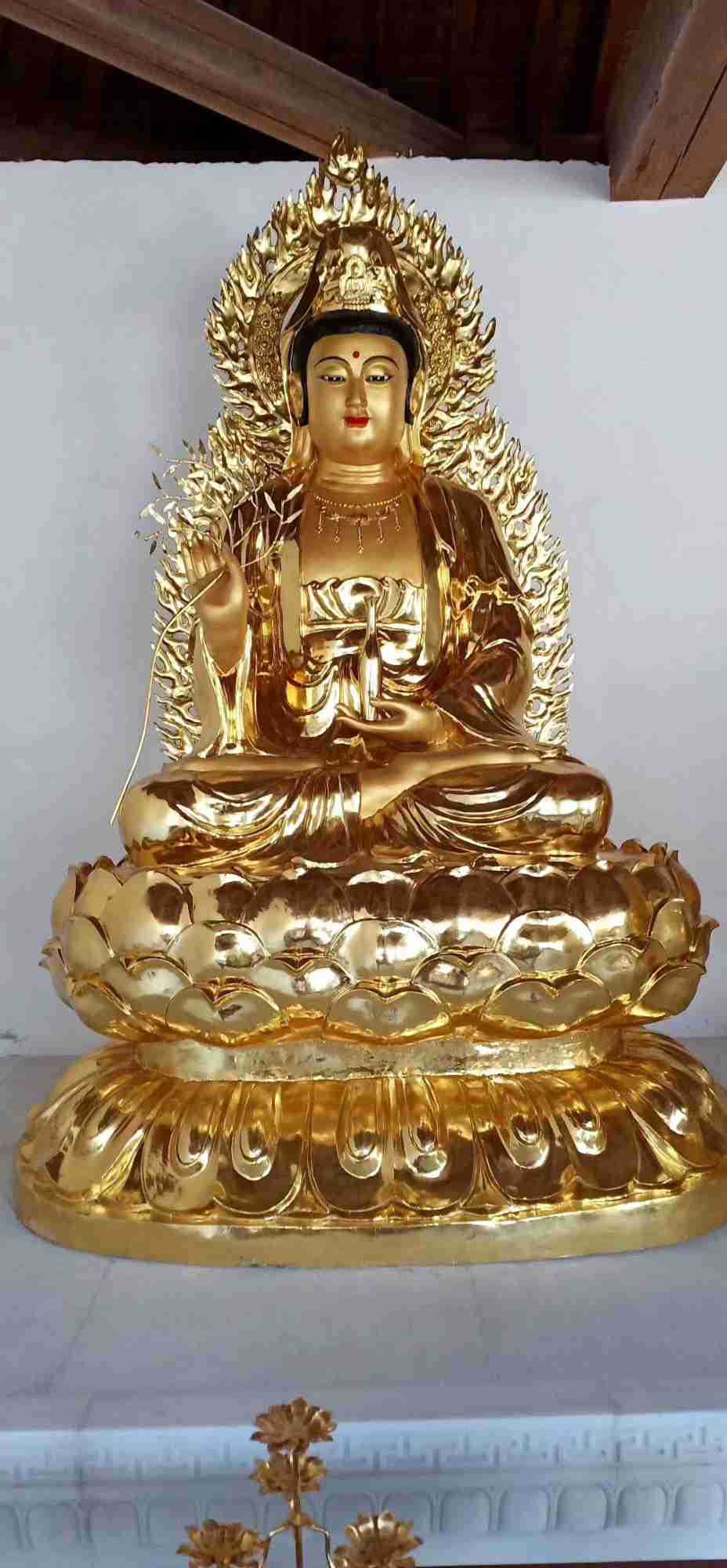 哪里可以请大势至金身菩萨佛像纯铜摆件金属工艺品雕塑药师佛三圣