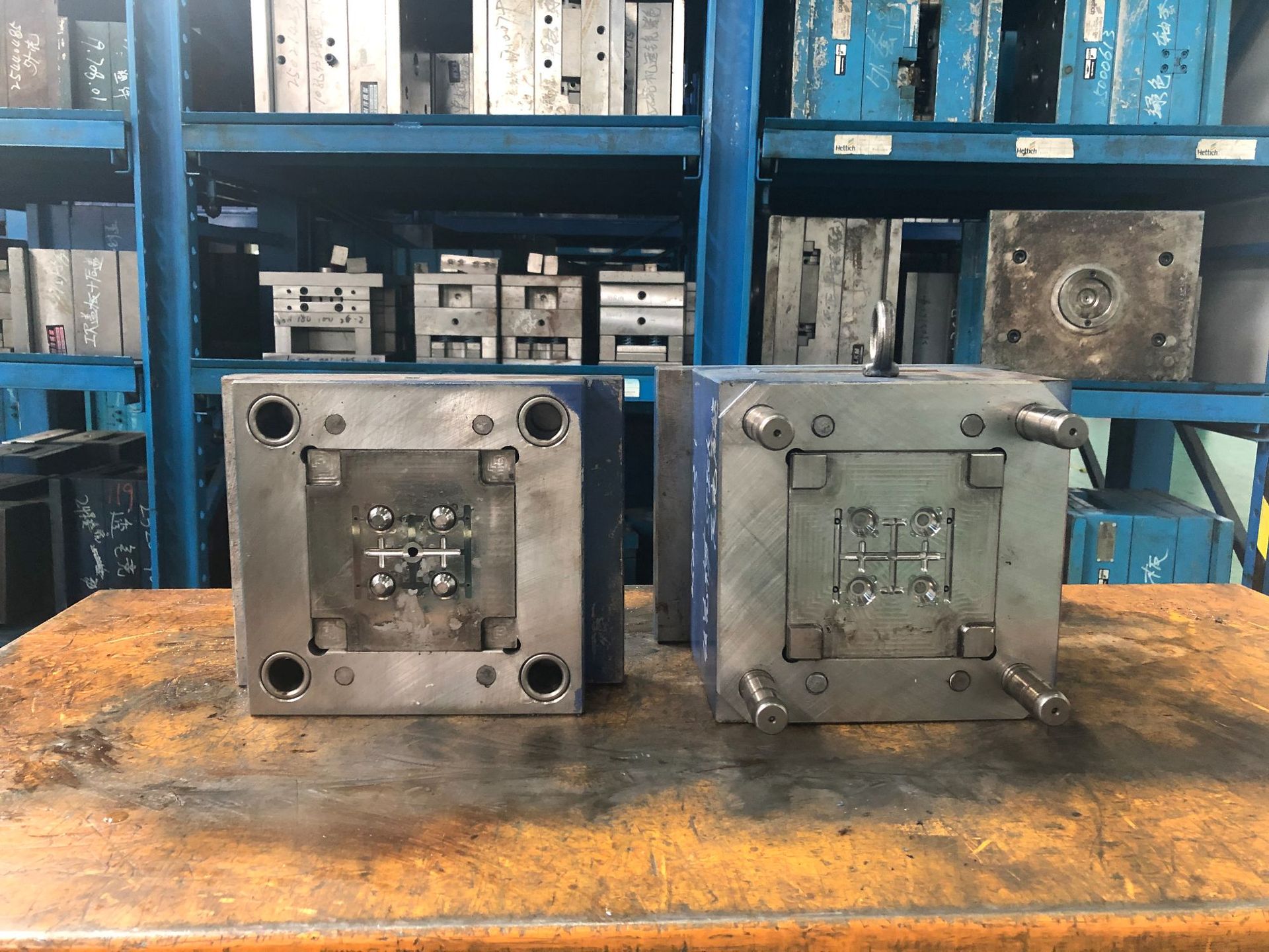 注塑模具厂家订制各式注塑模具加工生产各种塑料制品塑料机壳