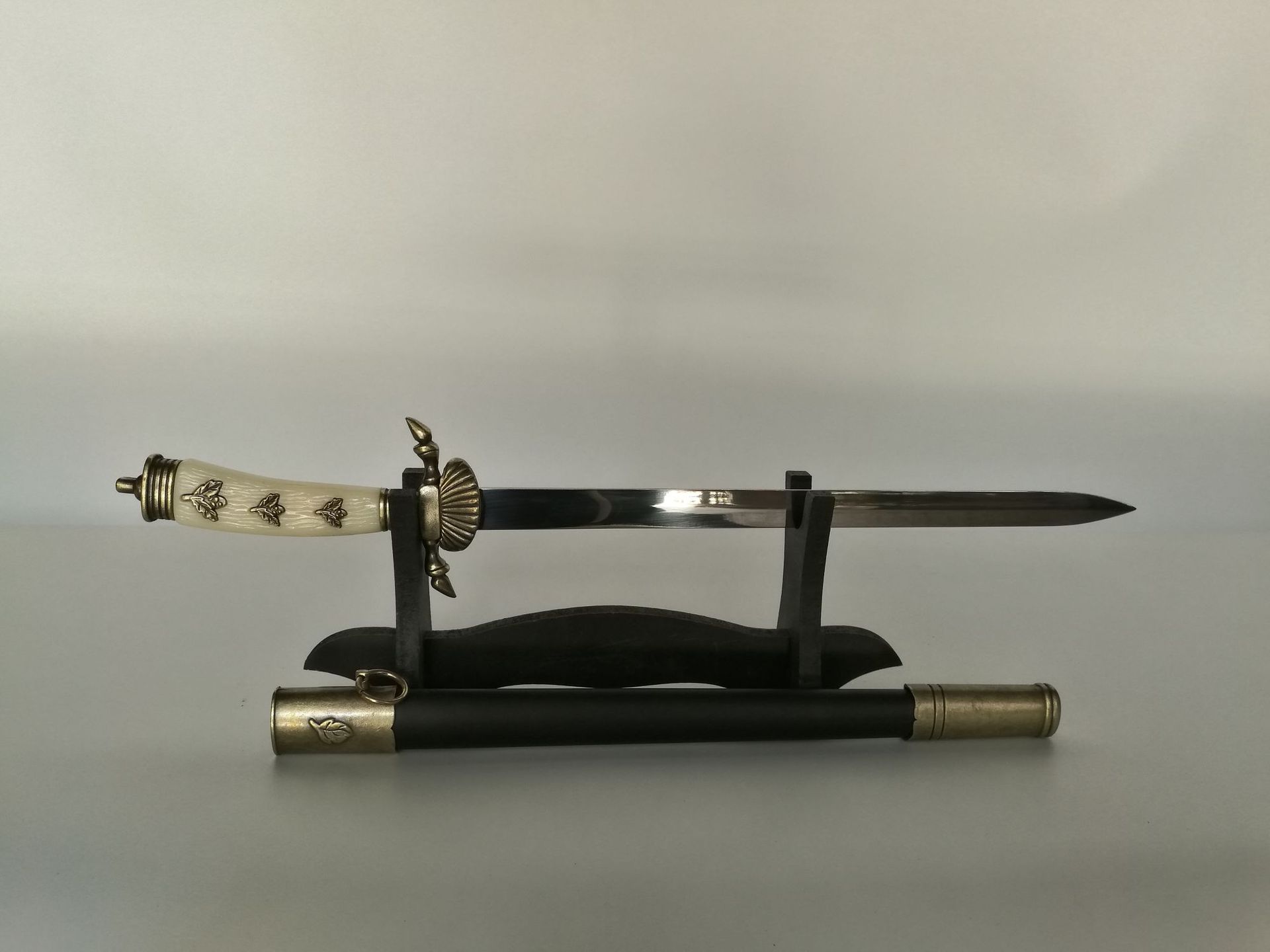 龙泉刀宝剑 三叶百柄剑hk11-6青古铜 动漫周边工艺直销未开刃