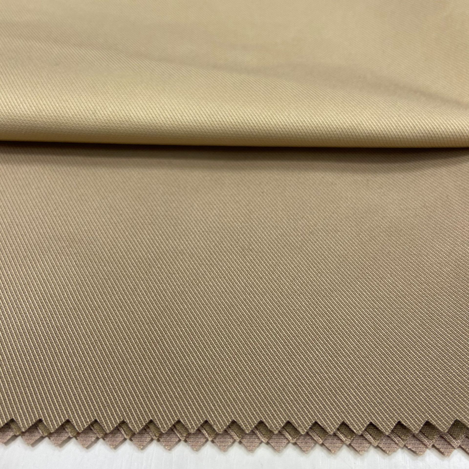 涤锦棉面料 风衣面料 斜纹风衣布新款派克服面料防水外套夹克面料