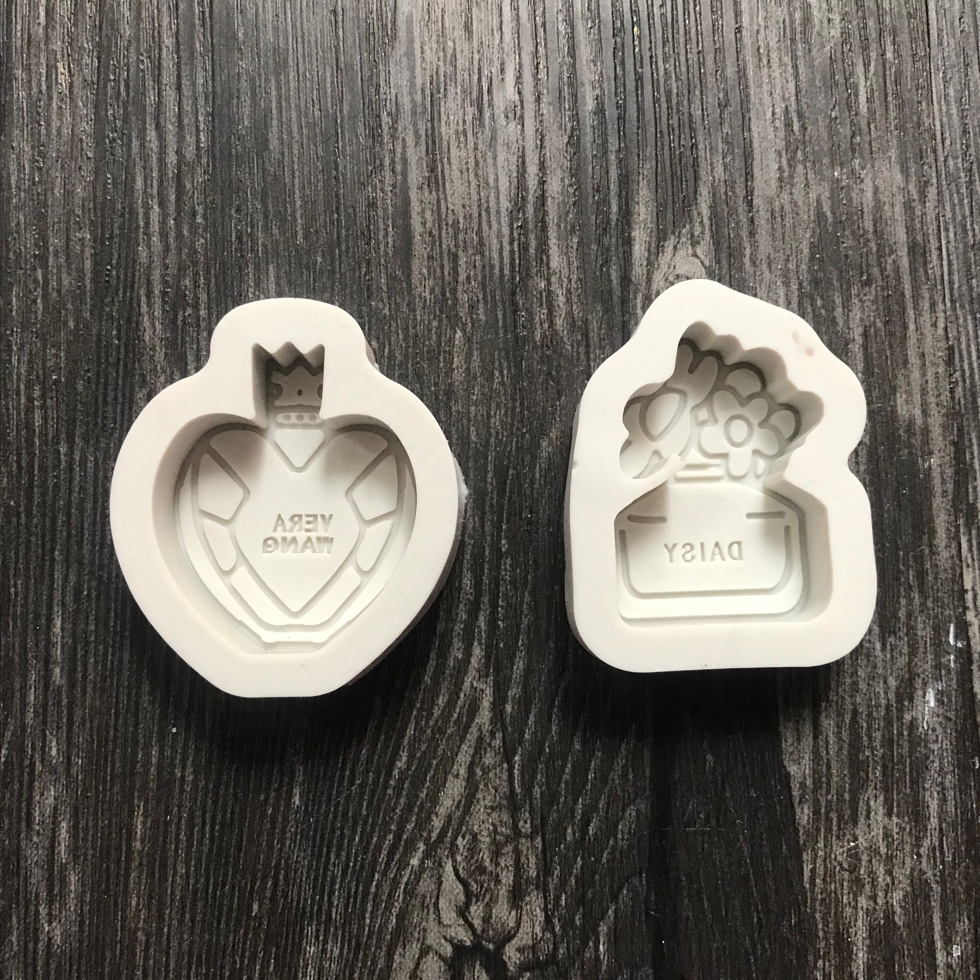 香水瓶硅胶模具 装饰石膏出风口模具 香薰石膏模具