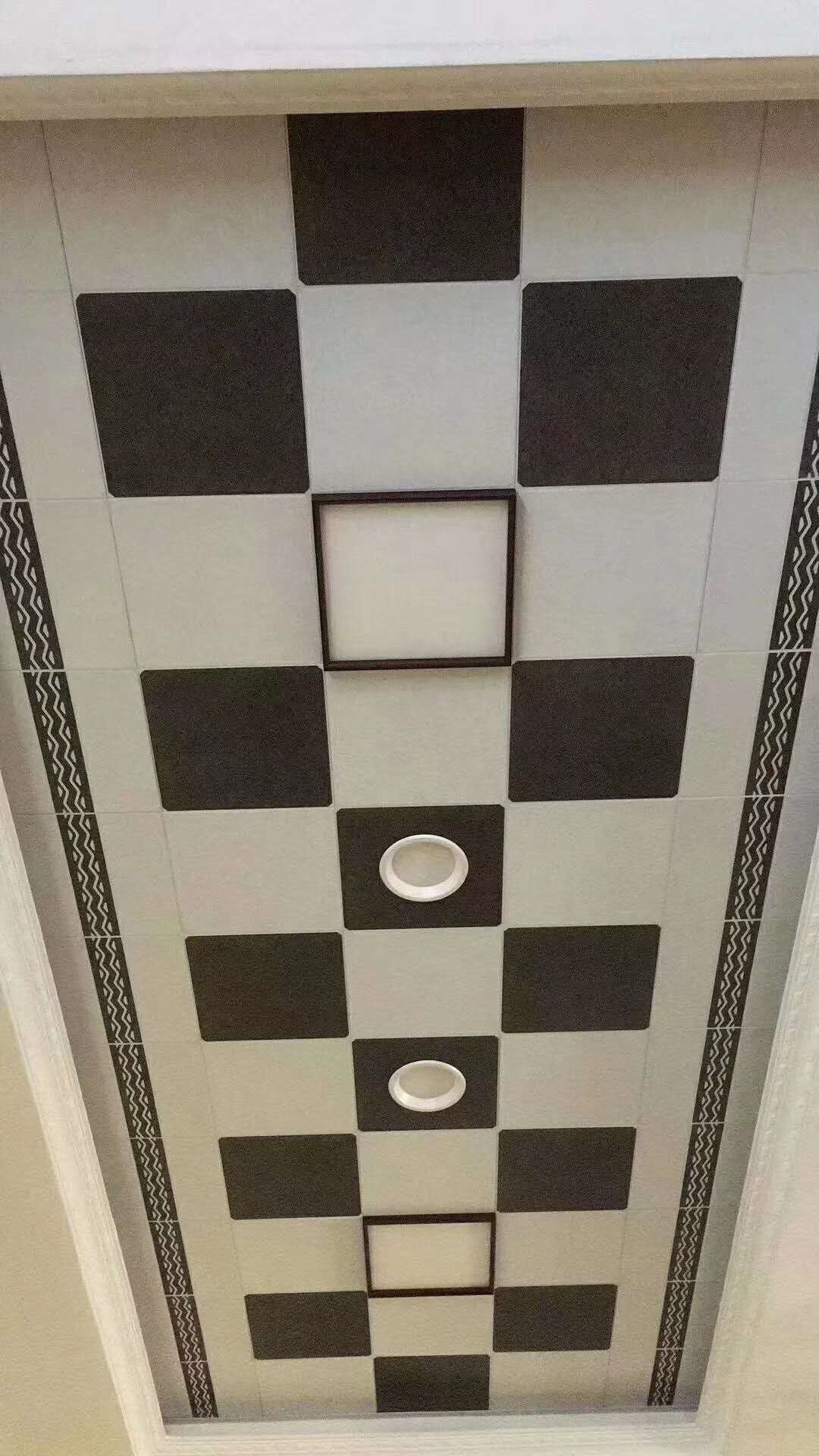 6mm山外青山300x300厨房卫生间阳台过道集成吊顶铝扣板厂家直销