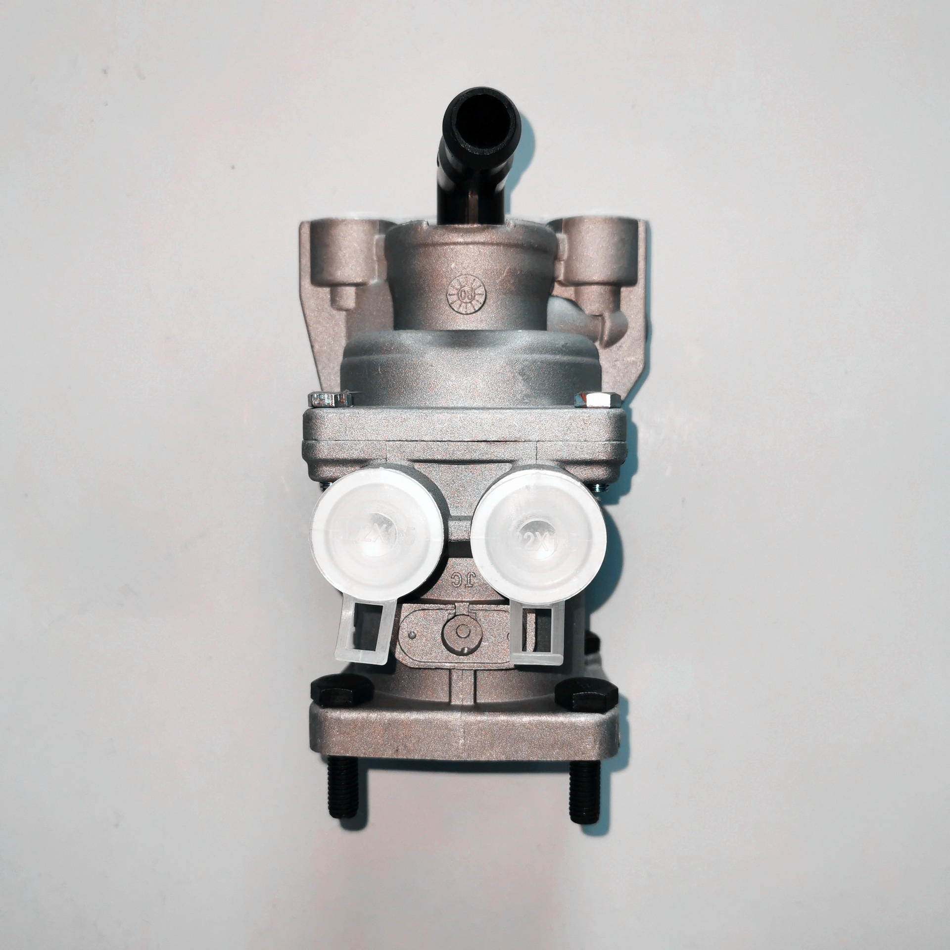 插单2022秋585104e650汽车制动总泵刹车总泵适用起亚bongo投标