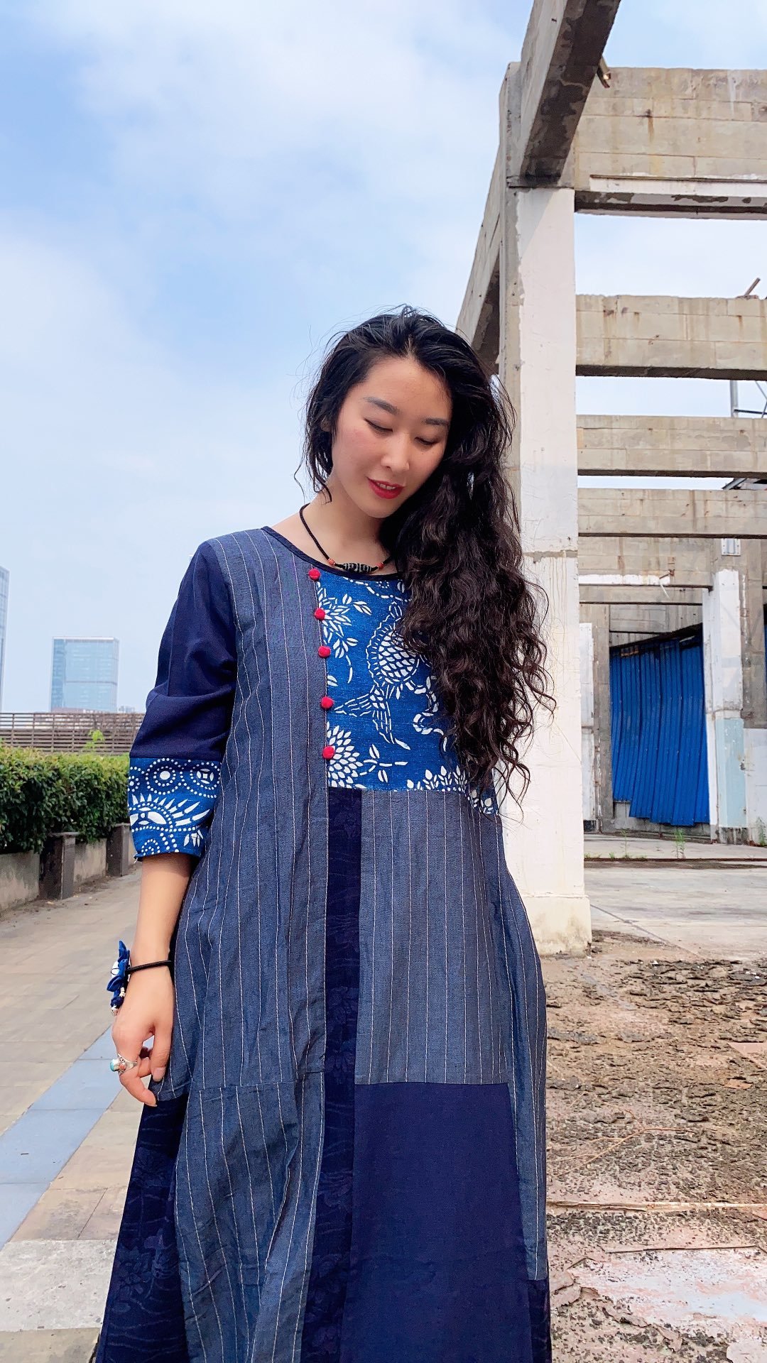 喜阁蜡染衣服连衣裙手工植物染色扎染裙子衣服复古民族风袍子
