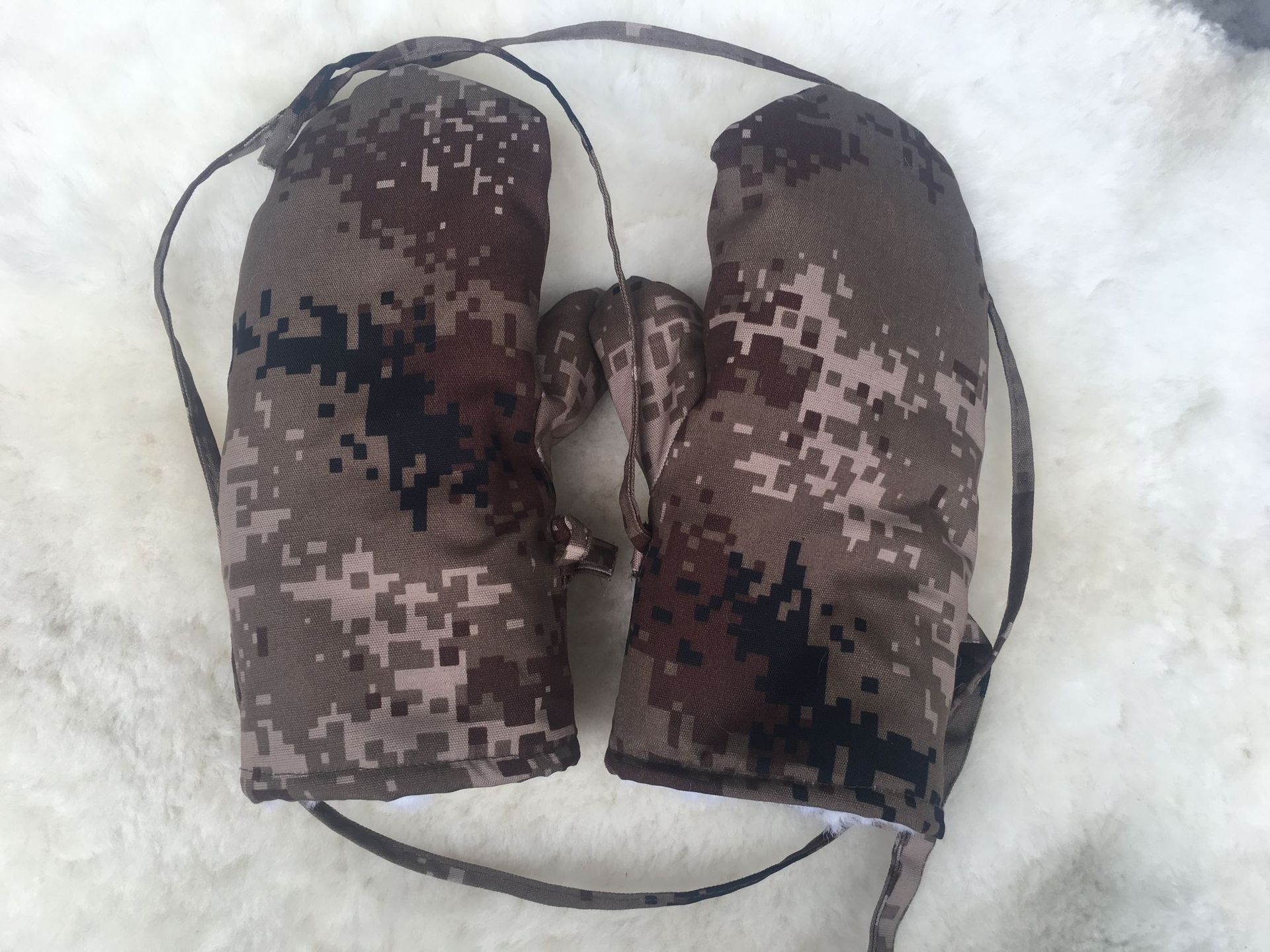 男女通用电动车真羊毛手套保暖摩托车服饰棉加厚连指防水防寒手套