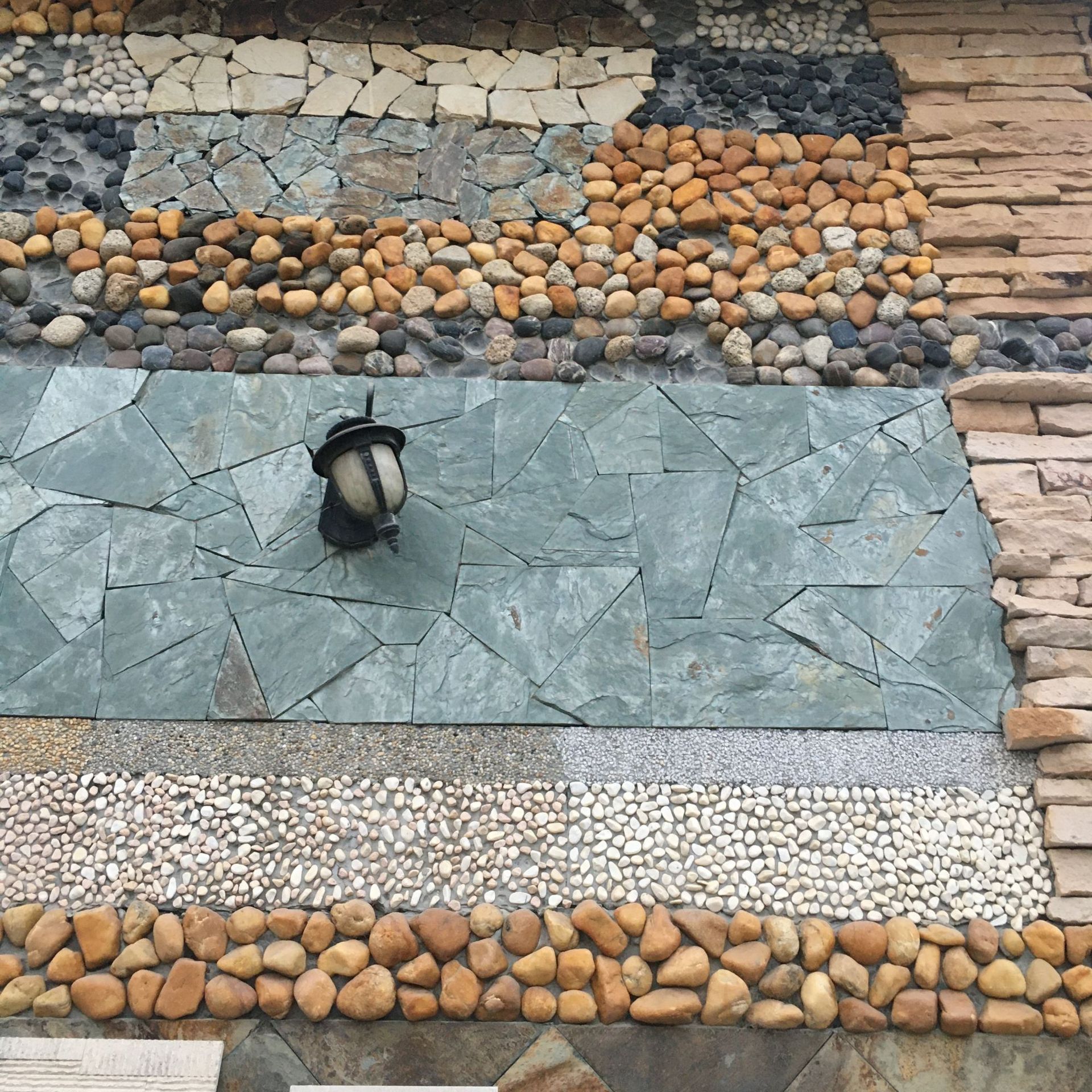 不规则文化石板岩别墅外墙冰裂纹网青石板鹅卵石防滑铺路石踏步石