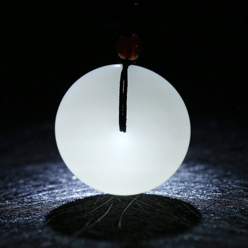 描述是否ip授权否是否属于礼品否尺寸白玉平安扣裸坠,白玉扣 棕色绳