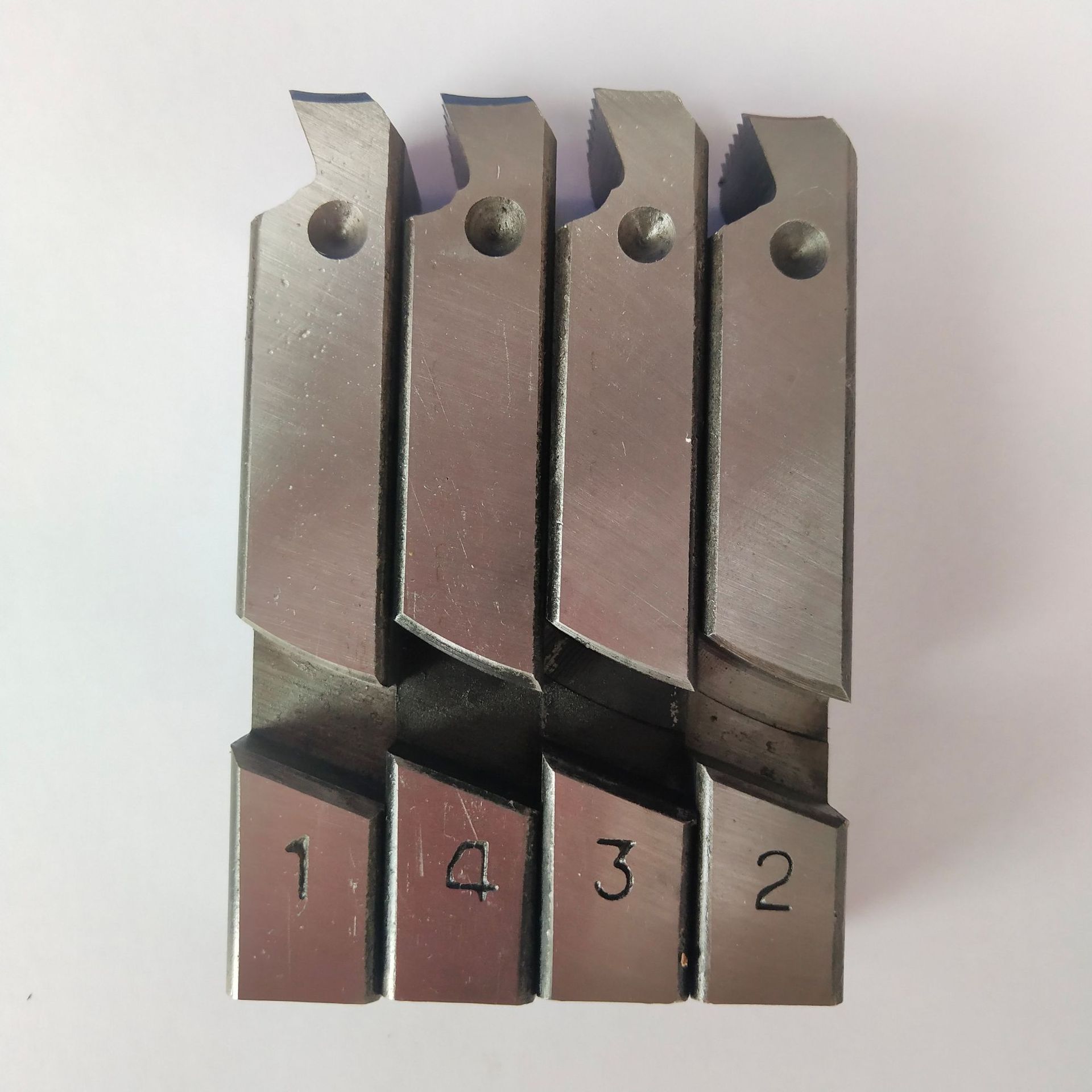 管道螺纹套丝机板牙高速钢电动专用管子板牙不锈钢干用机用板牙