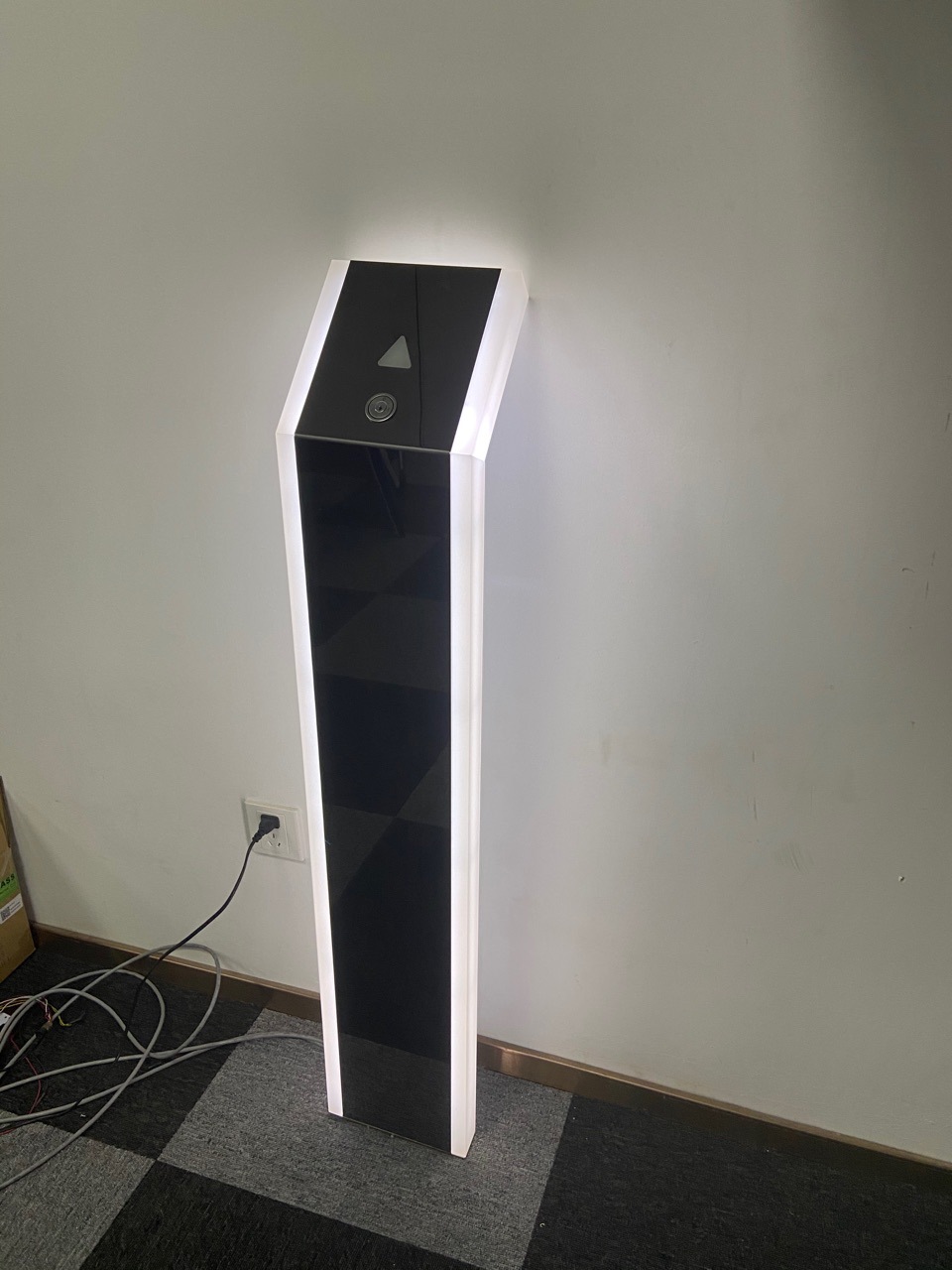 电梯立柱/立柱式外呼/立柱/电梯/外呼面板/立式外呼/大堂外呼