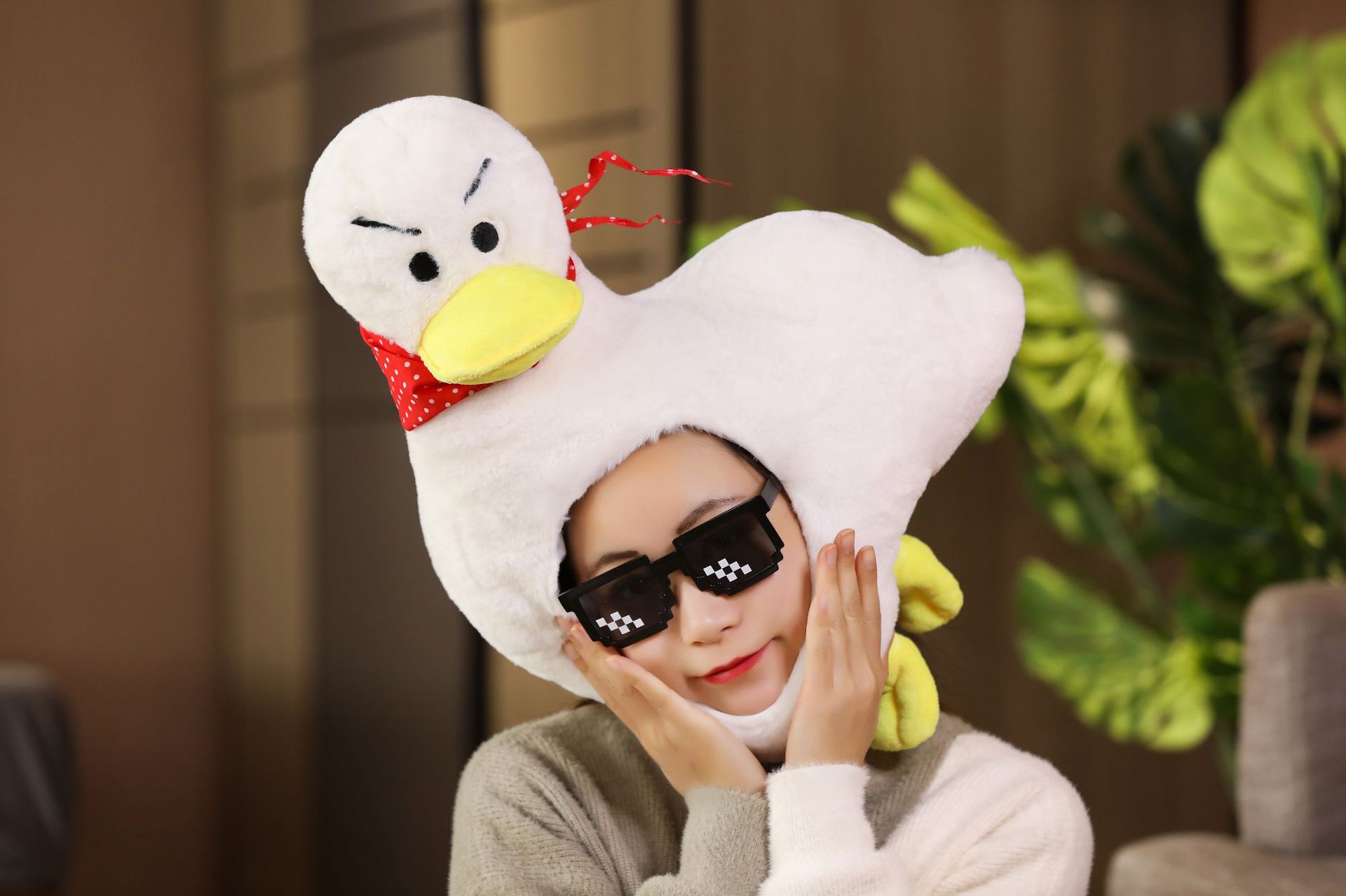 批发软妹毛绒 沙雕鸭子头套帽子 ins风拍照道具 写真道具影楼道具