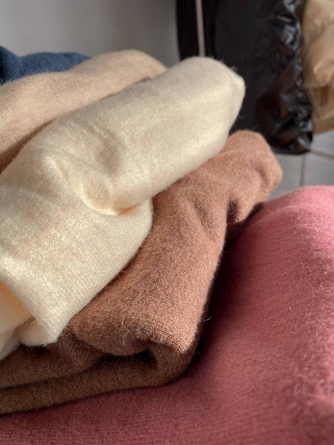 云朵触感 八色仿羊毛绒绵软半高领女士净色百搭套头长袖毛衣