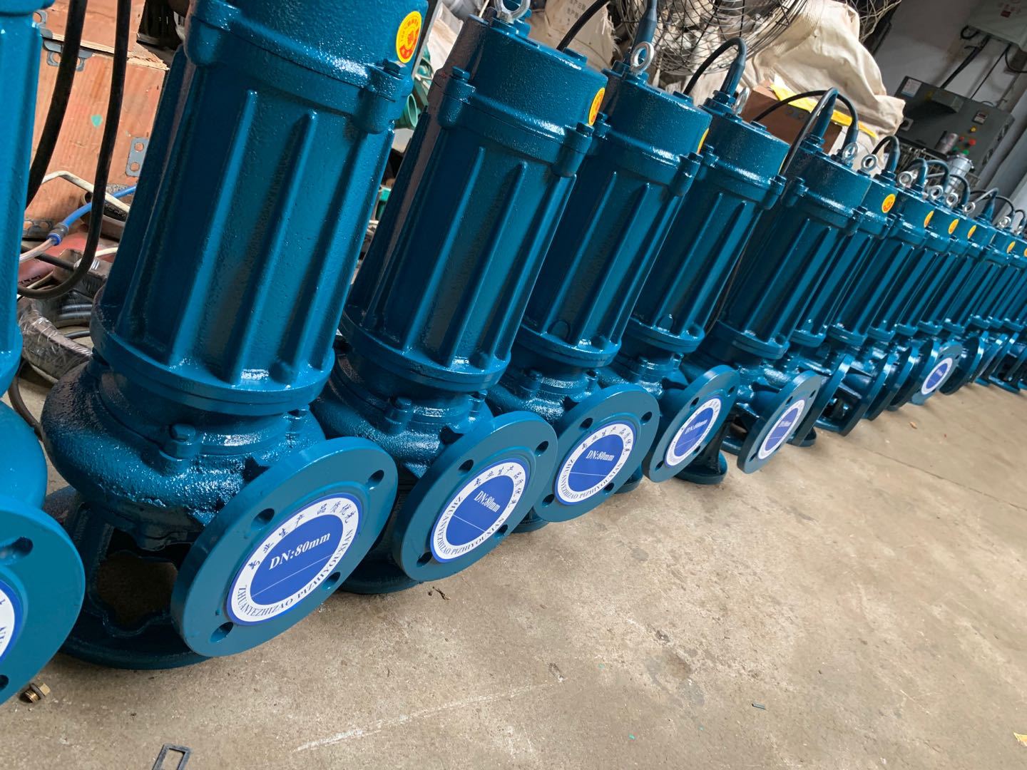 污水泵380v wq/qw系列高效无堵塞潜水排污泵潜污泵淤泥地下室排水