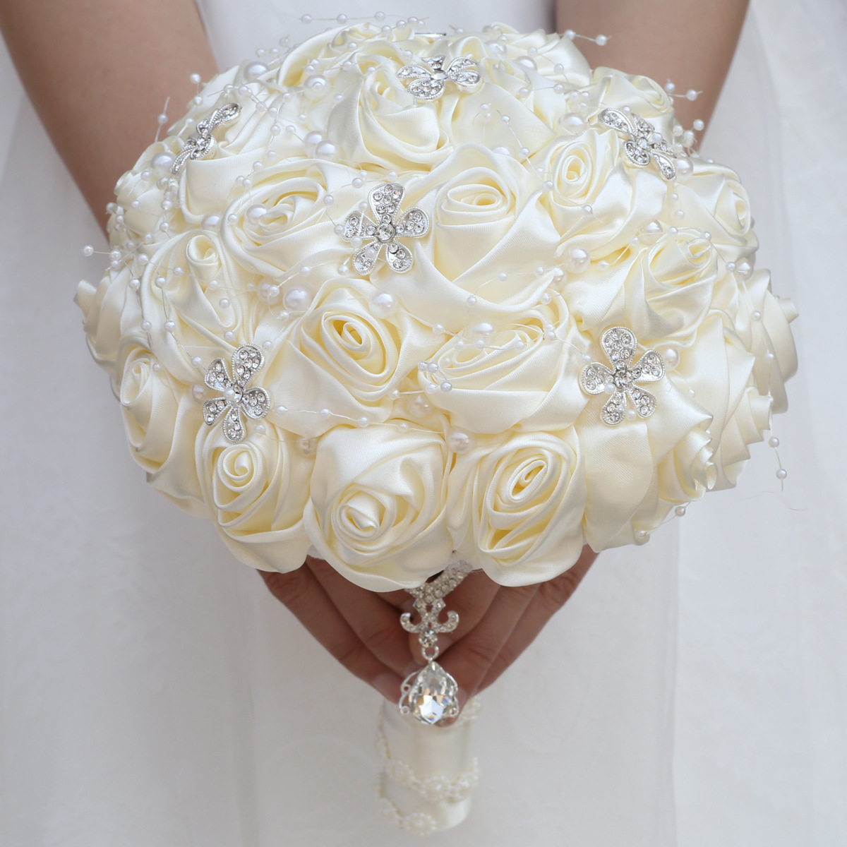 欧美珍珠手捧花 仿真花水钻婚礼花束缎带玫瑰手捧花婚庆用品w809b