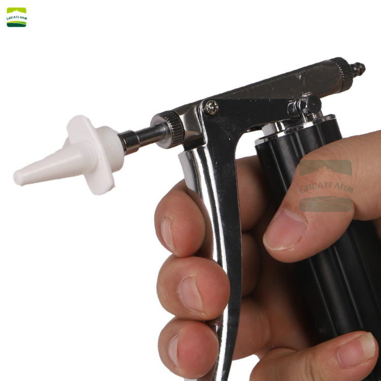 猪用喷鼻器猪滴鼻器疫苗免疫喷头猪用伪狂犬滴鼻器兽用猪用滴鼻器