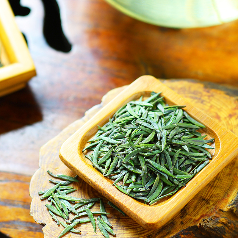 新茶峨眉山云雾绿茶雨前嫩芽竹叶型青茶明前头采雀舌500g多品种