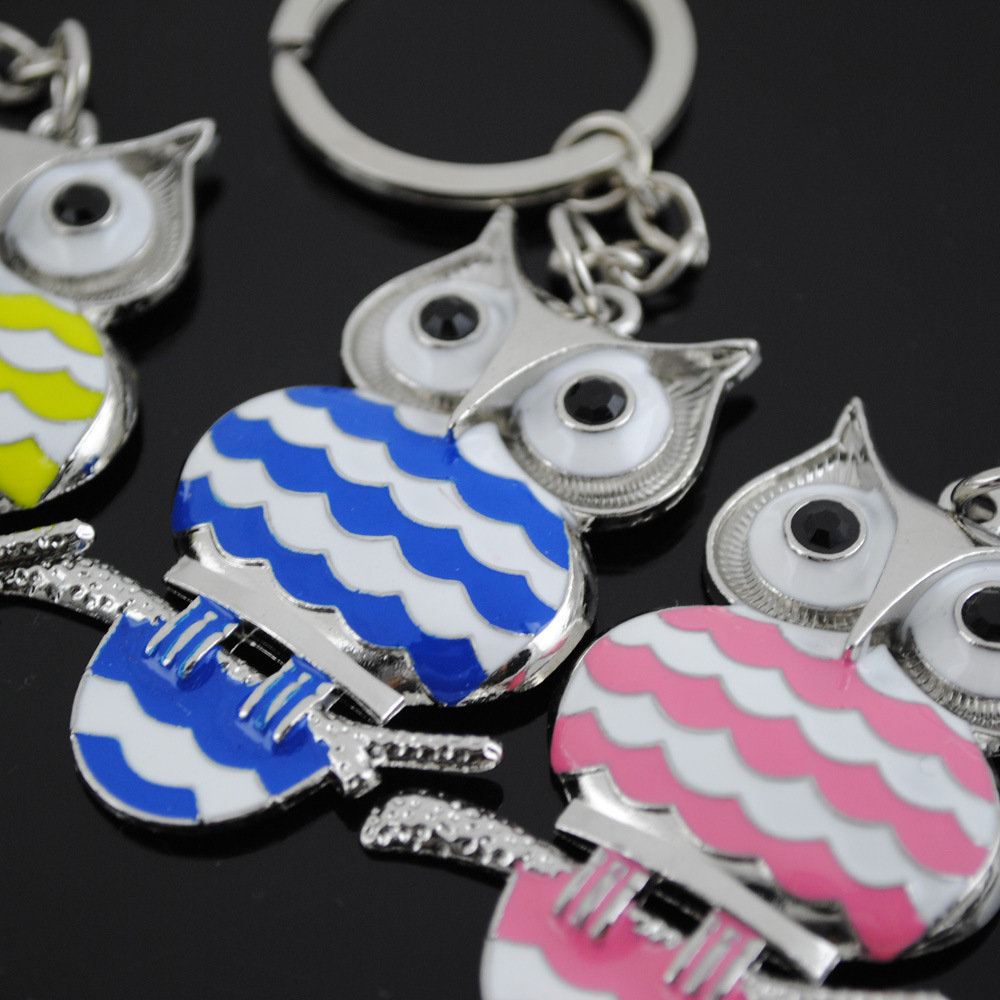 Baking Paint for Metal Keychain Creative Cartoon Metal Key Pendants Factory Customized Small Gift Owl Key Chain