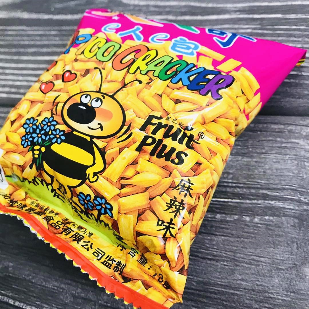 80后经典怀旧零食大皮哥香脆酥牛肉鲜虾番茄鸡肉味麻辣大礼包咪咪