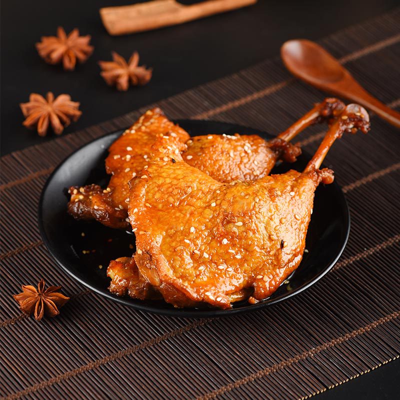 8万件香辣酱鸭脖 100克麻辣休闲肉类网红零食特色小吃卤