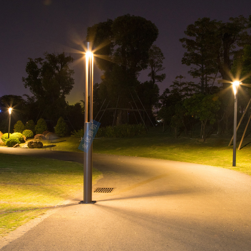 现代简约风led高亮庭院灯2米3米4米高别墅小区公园亮化专用小路灯