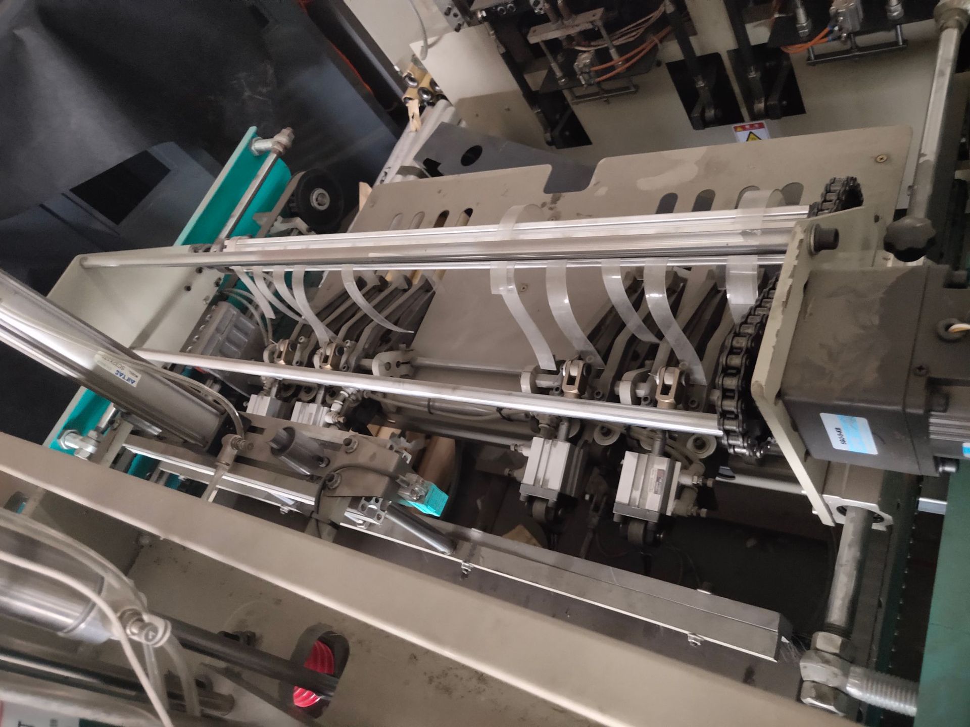 yh-400*2型制袋机 全自动手提袋制袋机 多功能高速热风冷切制袋机