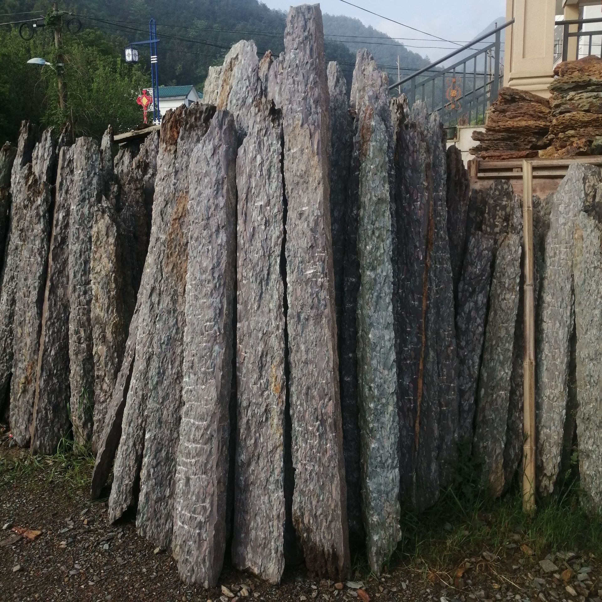 产家直销龙骨石石笋