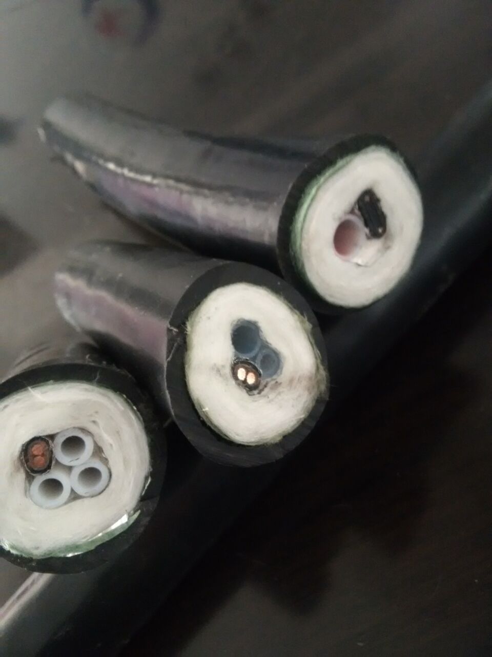 蒸汽伴热管烟气电加热管线不锈钢保温管采样管缆取样管伴热管