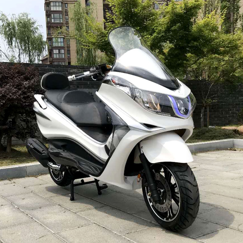 马杰斯特t8大踏板摩托车跑车150cc燃油国四电喷政策可上牌巡洋舰