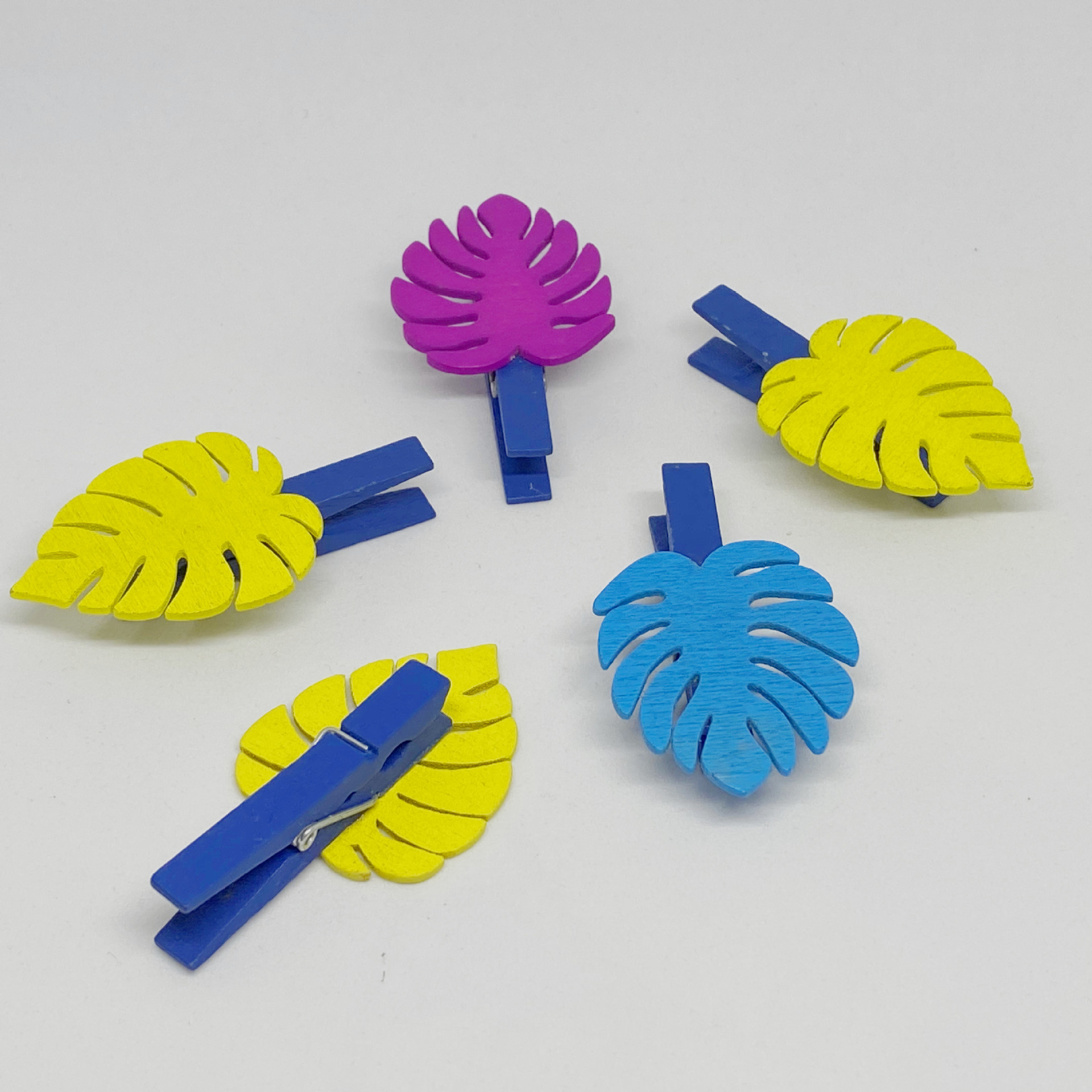 现货批发木夹子彩绘相片夹子创意木头夹可爱照片墙便签木质夹子