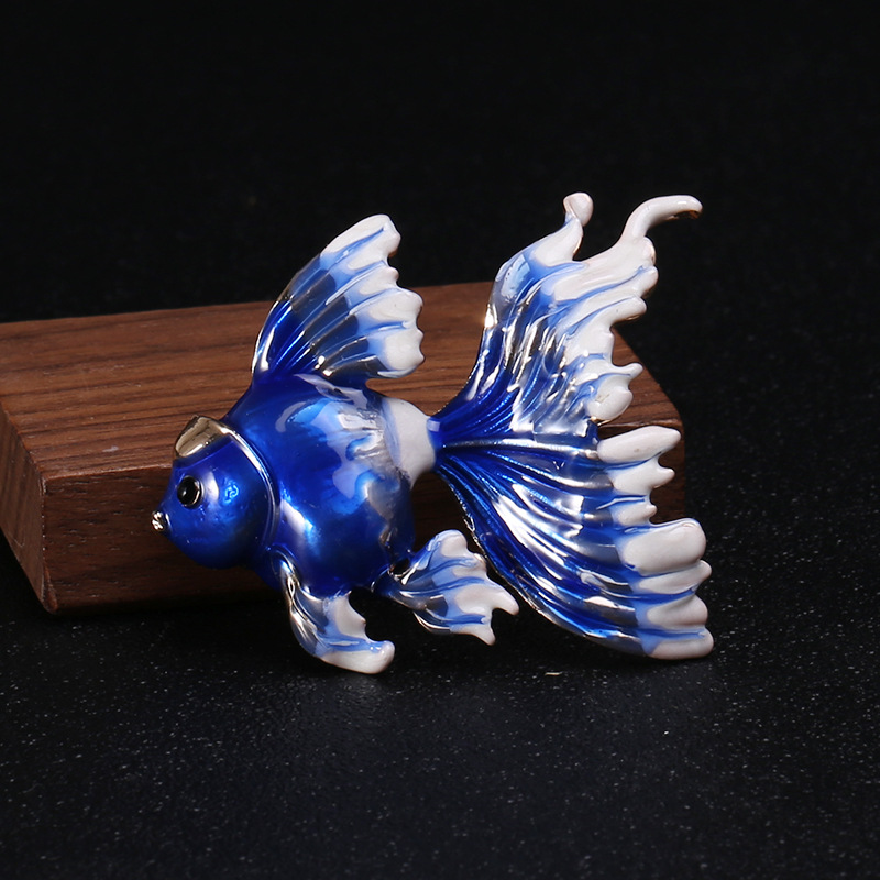 2020潮流新款合金滴油立体金鱼胸针 吊坠两用 百搭服饰配饰别针