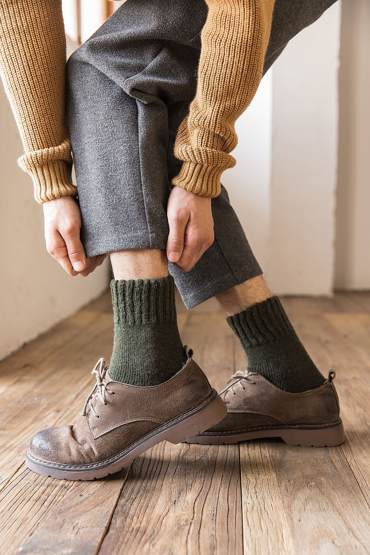 男士羊毛袜2020秋冬新款加厚保暖百搭时尚纯色毛圈袜子批发socks