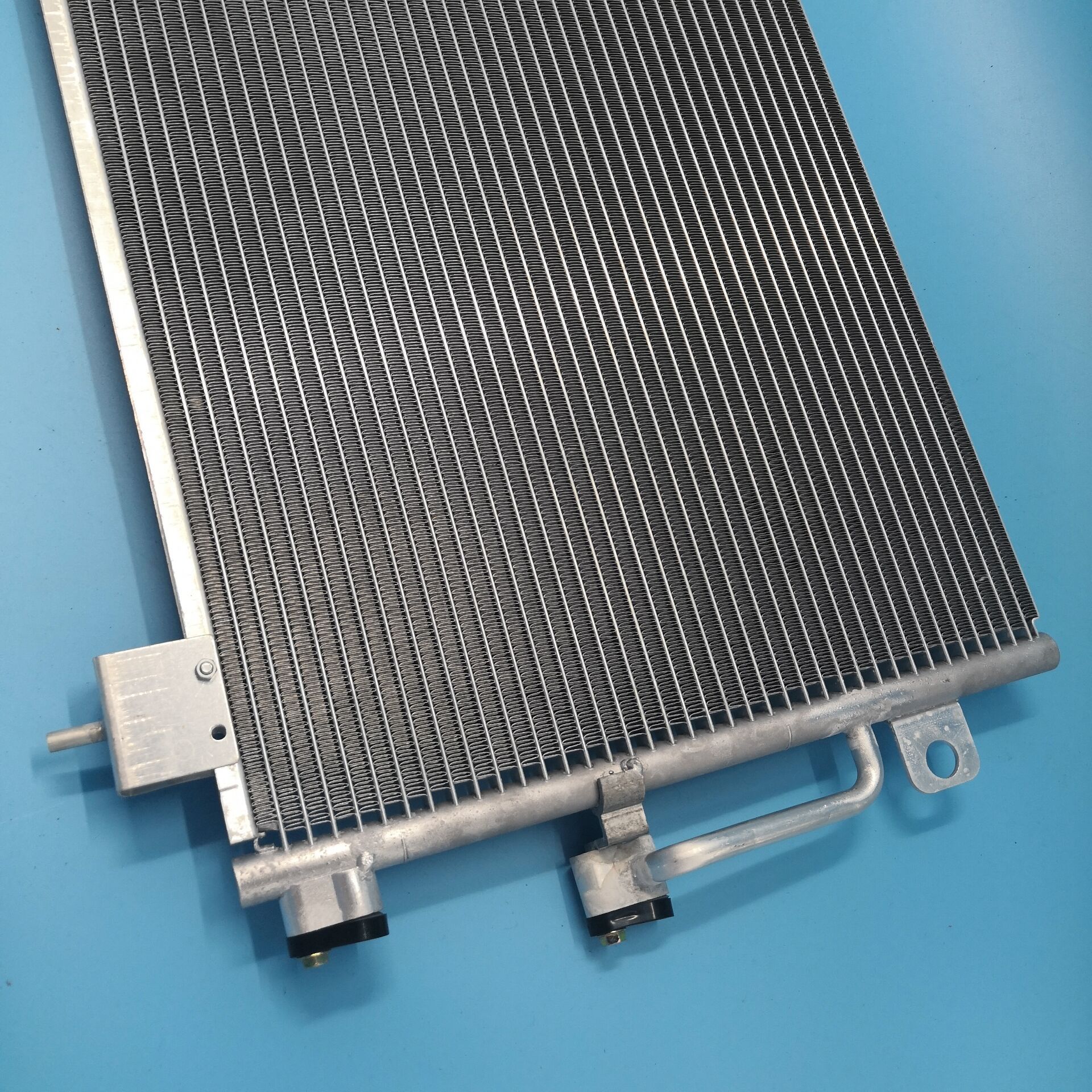 适用于奇瑞瑞虎汽车配件空调冷凝器散热网产家批发t11-8105110热