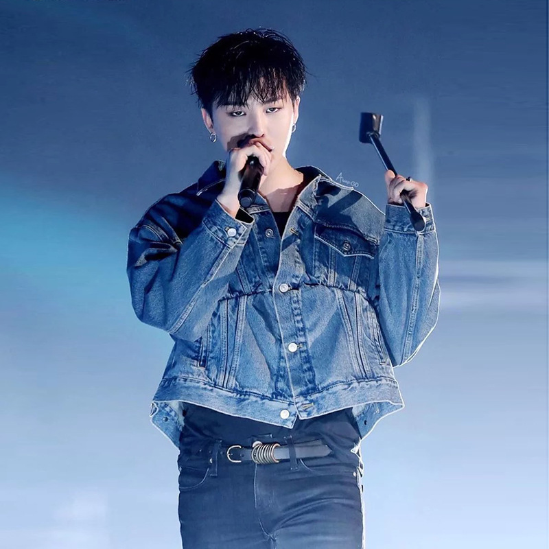 欧美巴黎 杨幂权志龙明星同款 秋冬折叠款bf短款宽松蓝色牛仔外套