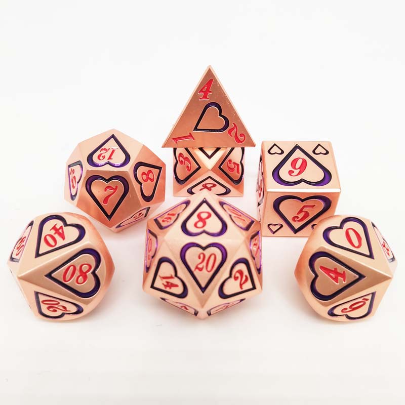 厂家直销新款爱心金属骰子 套装多面跑团色子 亚马逊热销产品批发