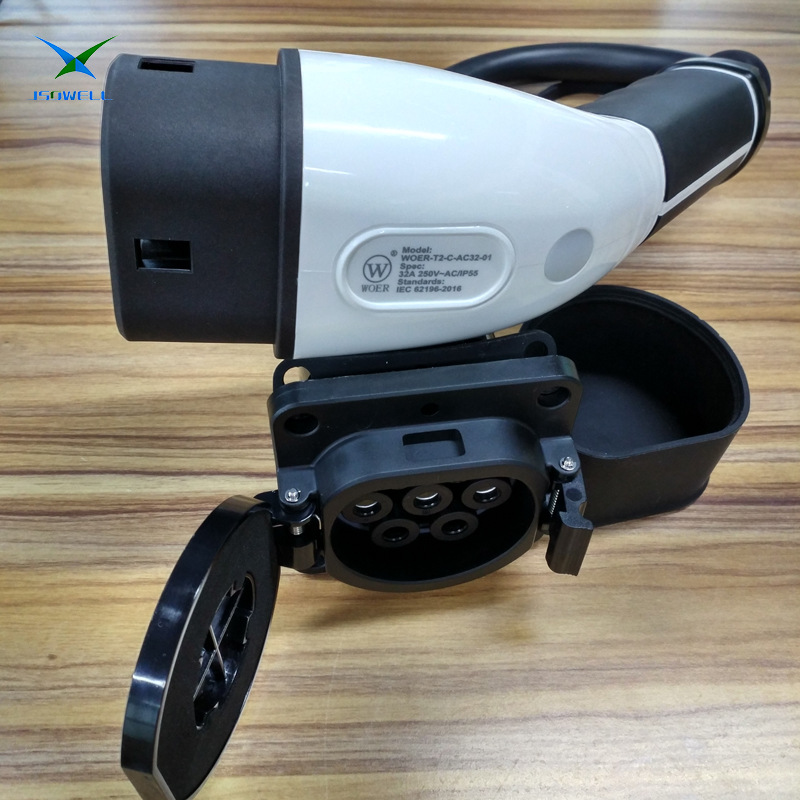 电动汽车充电桩转欧标转换器特斯拉卡宴转接头充电枪转换头