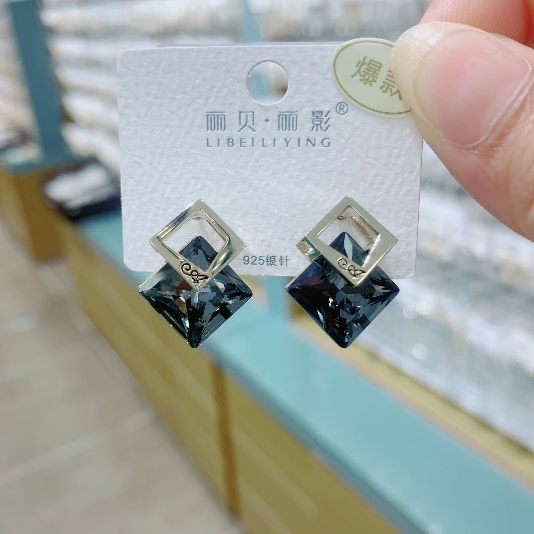 丽银新款棱形水晶耳环耳钉高档日韩s925银针耳环时尚饰品
