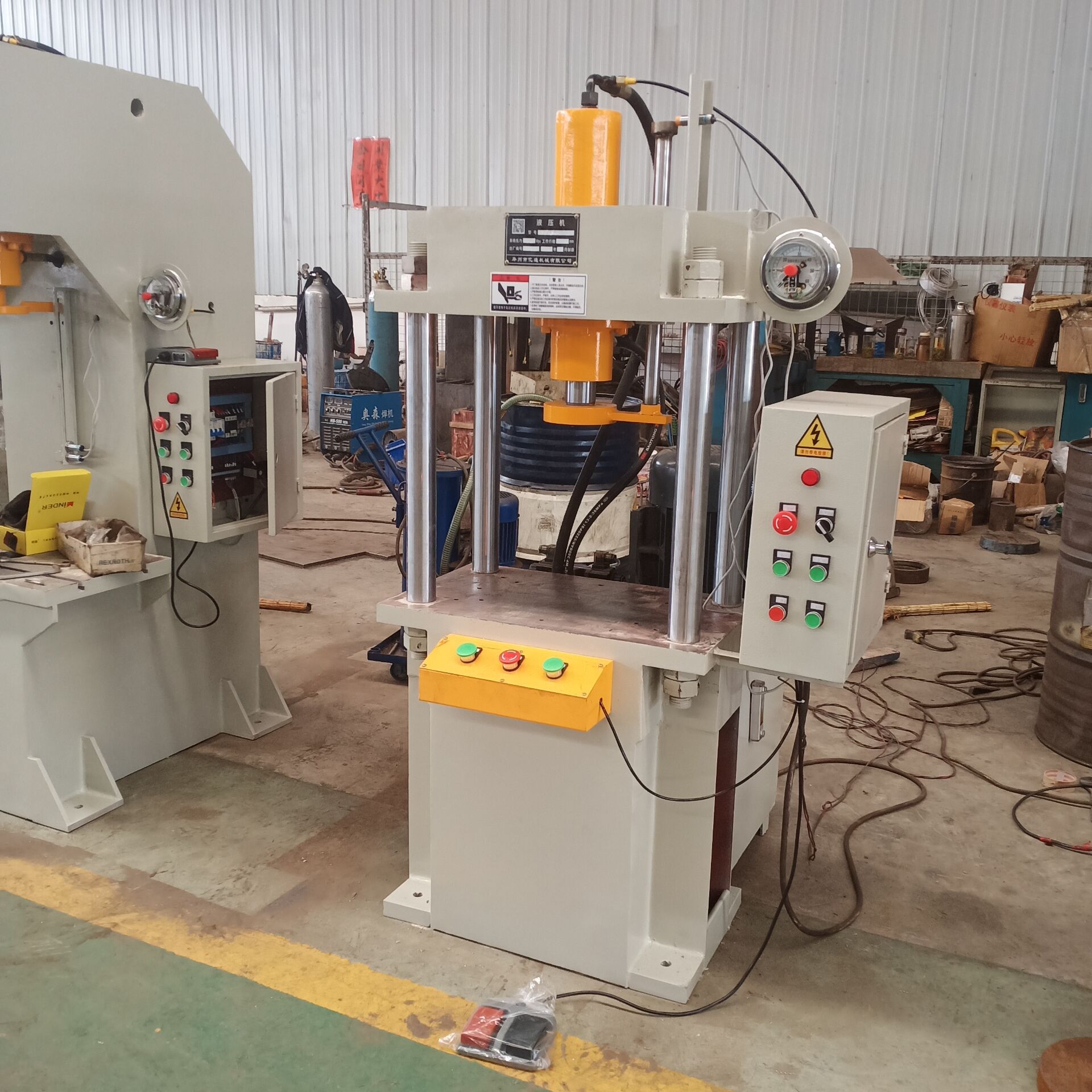 小型10t四柱液压机简易手动电动四柱液压机快速小型液压机