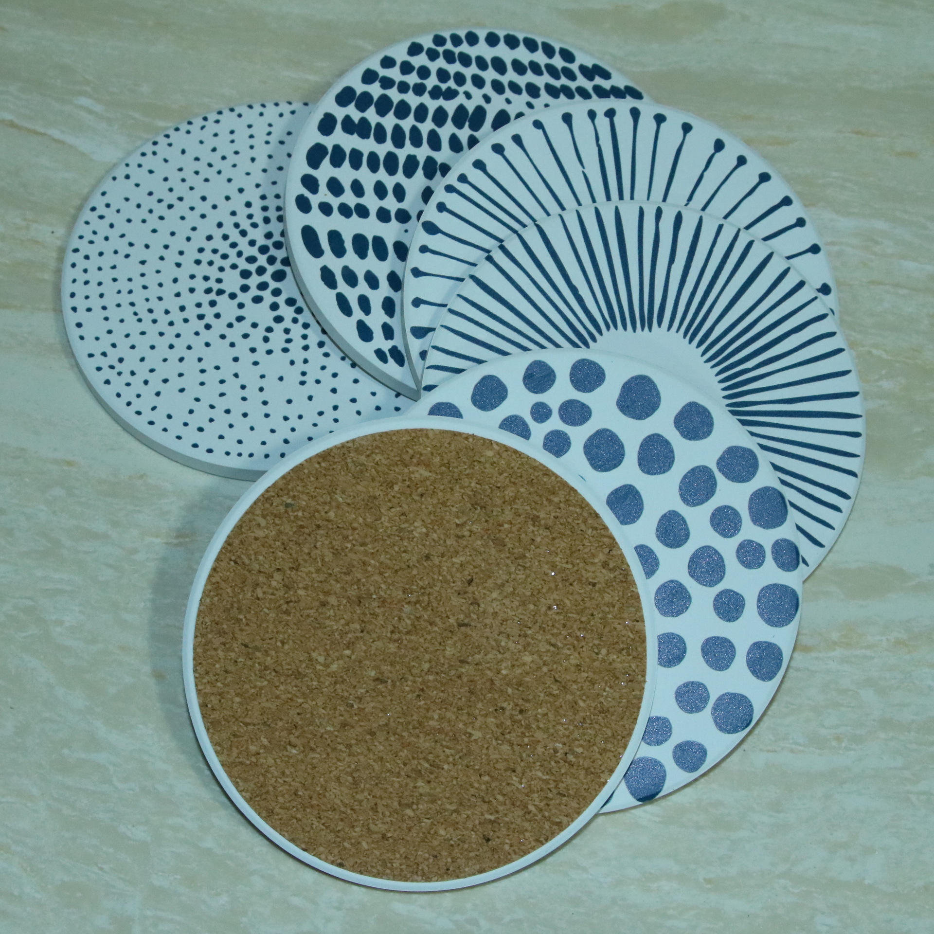 定制批发跨境热销亚马逊吸水陶瓷杯垫曼陀罗花纹隔热垫软木垫礼品