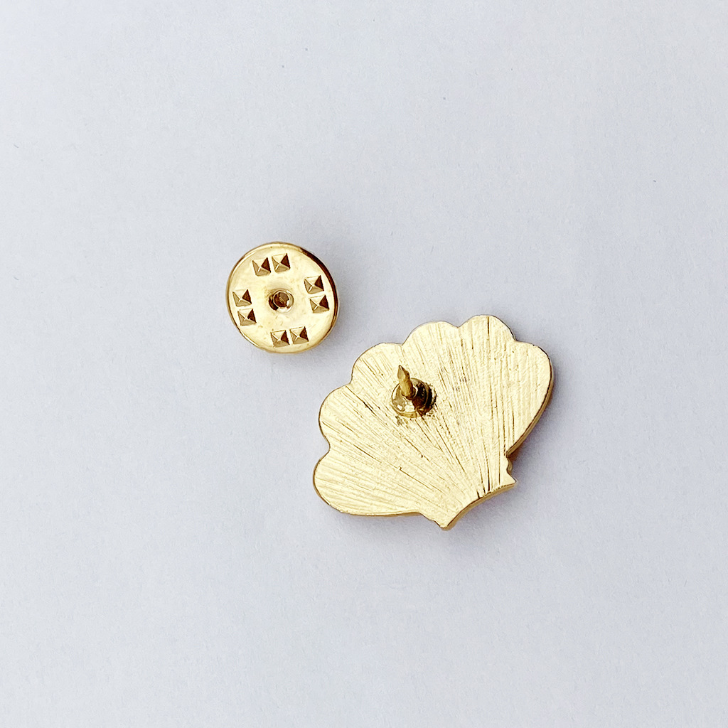 欧美胸针时尚贝壳珍珠徽章西服服饰配件徽章防走光别针