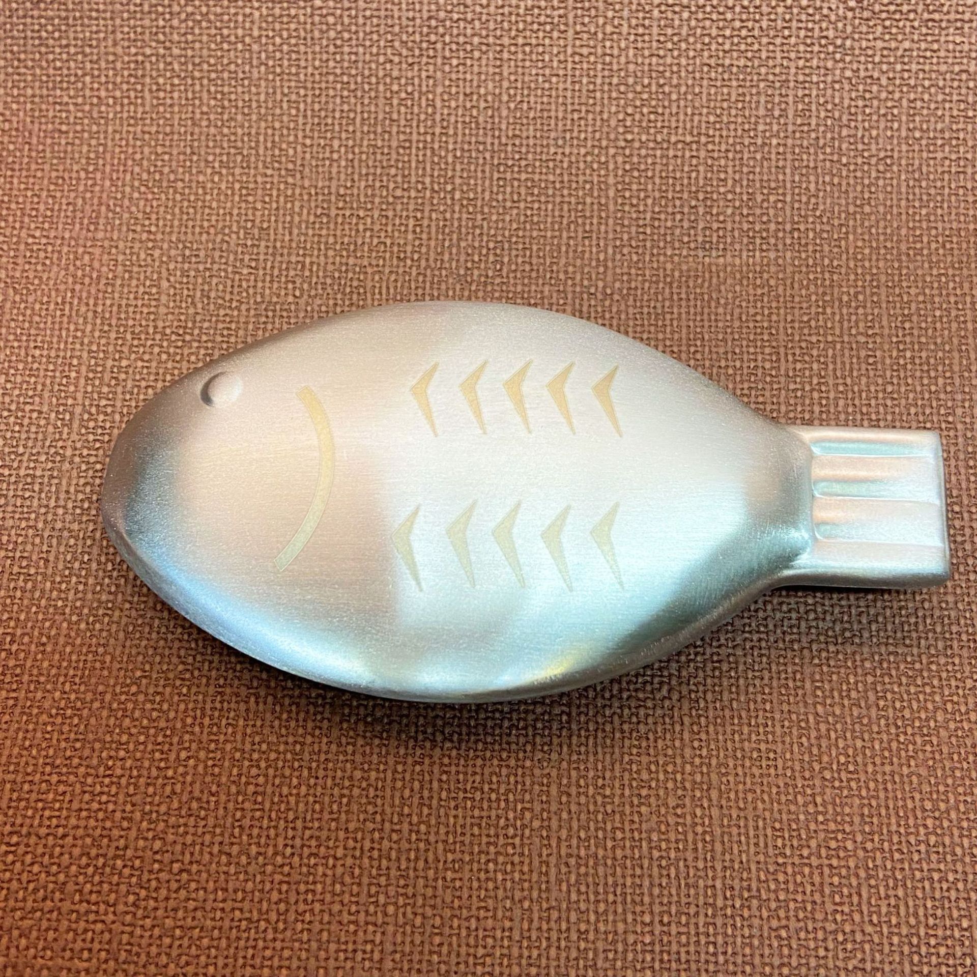 304不锈钢肥皂去味皂鱼形心形三角形长方形洗手器去异味金属皂