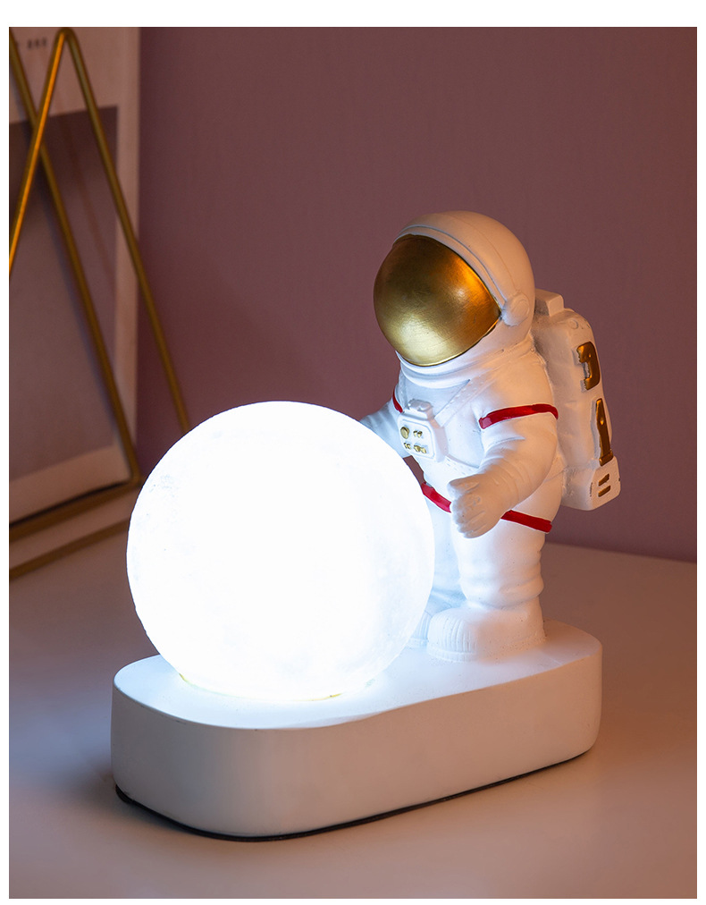创意客厅男生房间宇航员装饰品小摆件ins风办公室桌面太空人摆设