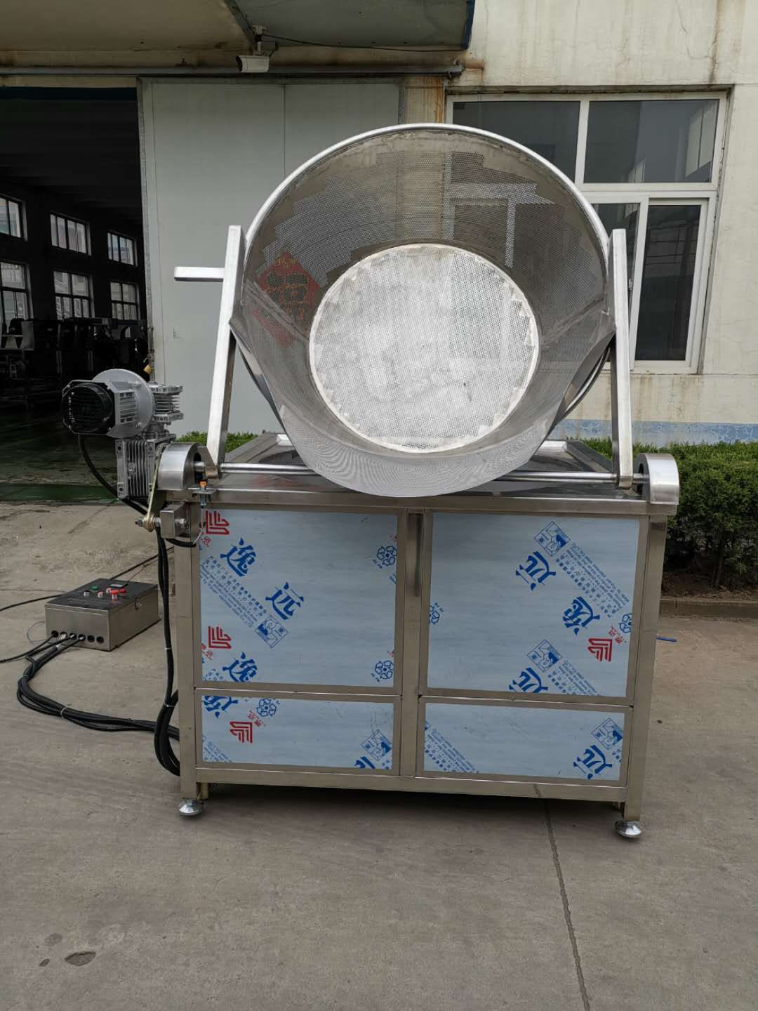 自动翻面面包麻花油炸机 甜甜圈油炸机 翻转式发面大麻花油炸机