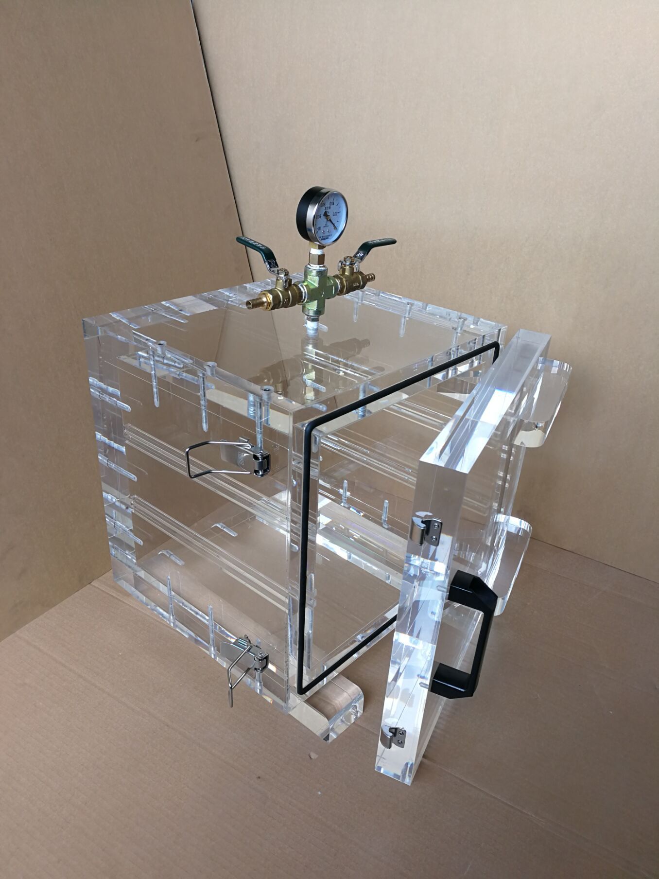 长期供应亚克力真空箱密封箱销售收纳箱手套无菌箱器材实验箱厂家