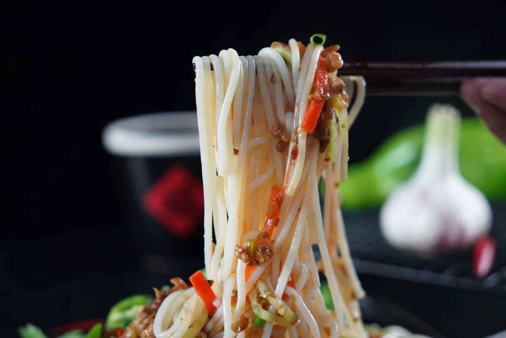 过桥米线云南米粉滇碗香火锅凉拌米线袋装非桂林米粉1kg/500g