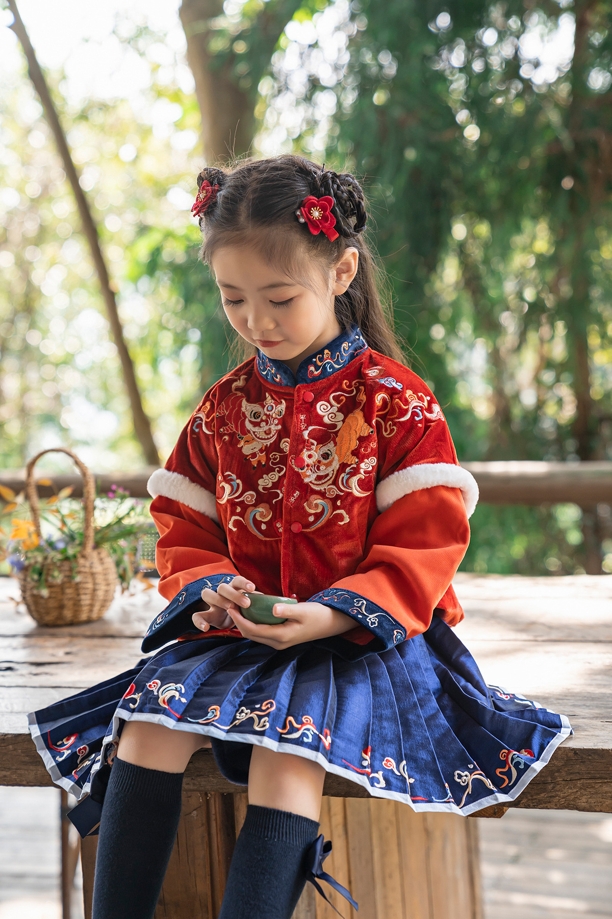 宝宝新款儿童汉服唐装中国风原创设计古装品牌男女拜年服货源批发