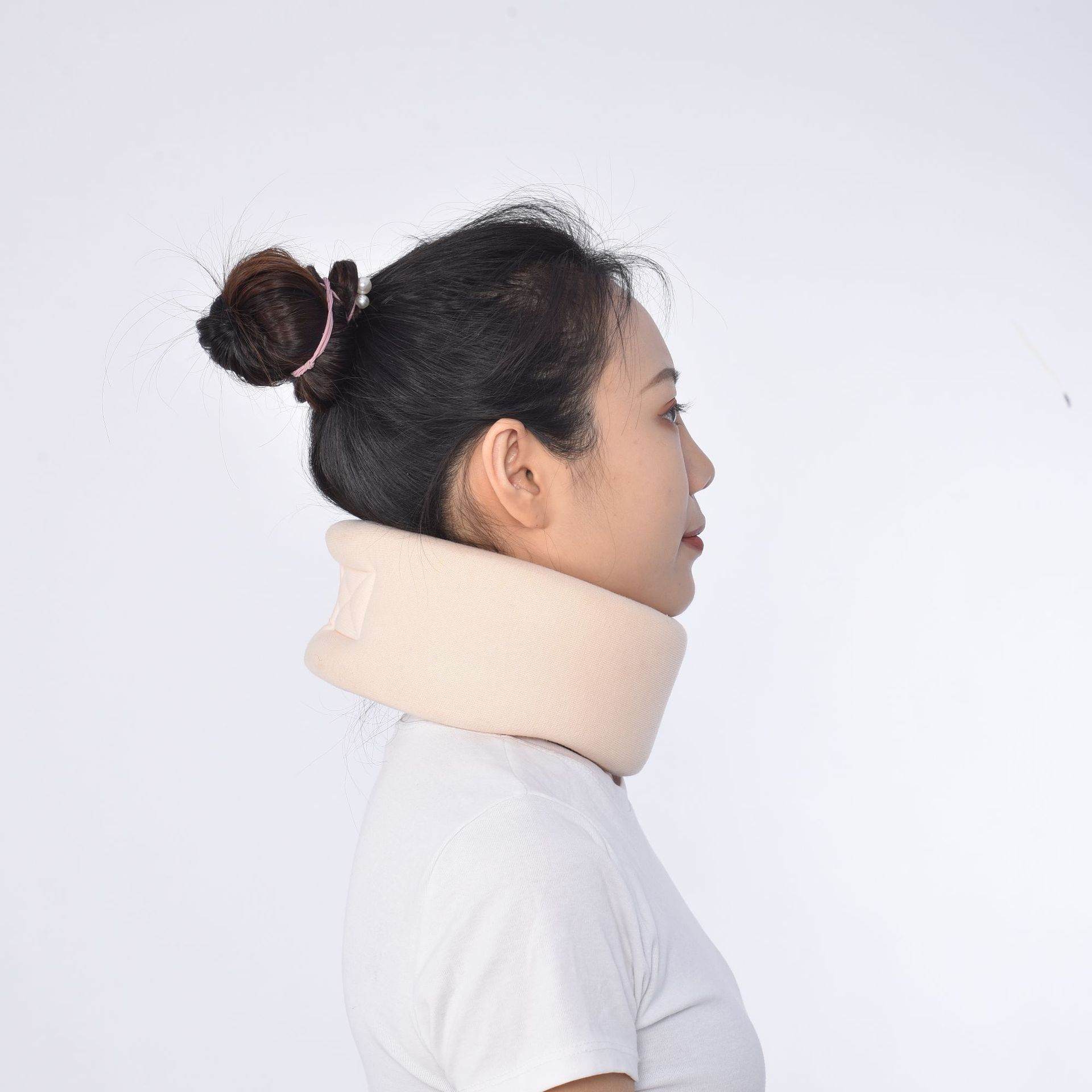 海绵围领白色 厂家供应颈部支具护具家用海绵护颈四季可用