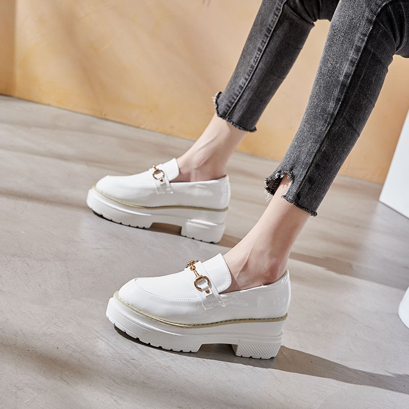 厚底松糕鞋女2021春季新款百搭韩版漆皮深口坡跟单鞋懒人鞋英伦风