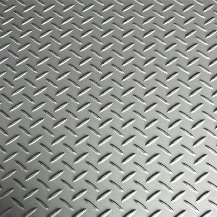 不锈钢防滑板 冲压防滑板 不锈钢冲压防滑板 防滑板生产加工