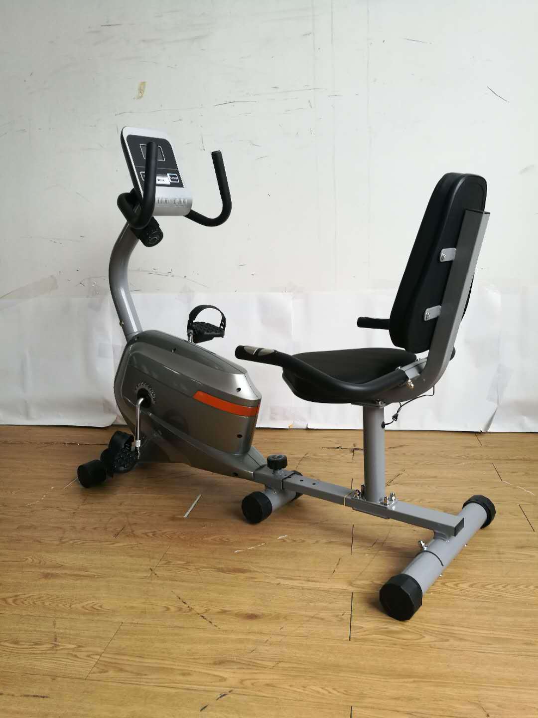 磁控健身车卧式脚踏车 家用室内健身器材一件代发