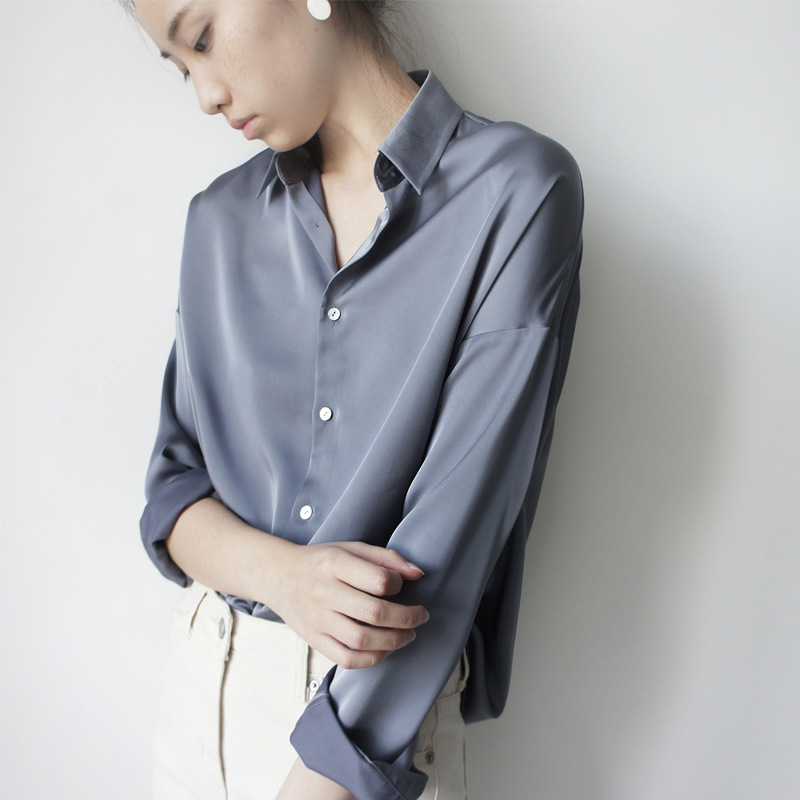 丝缎雾灰蓝缎面长袖哑光衬衫气质ol 宽松时髦chic上衣女