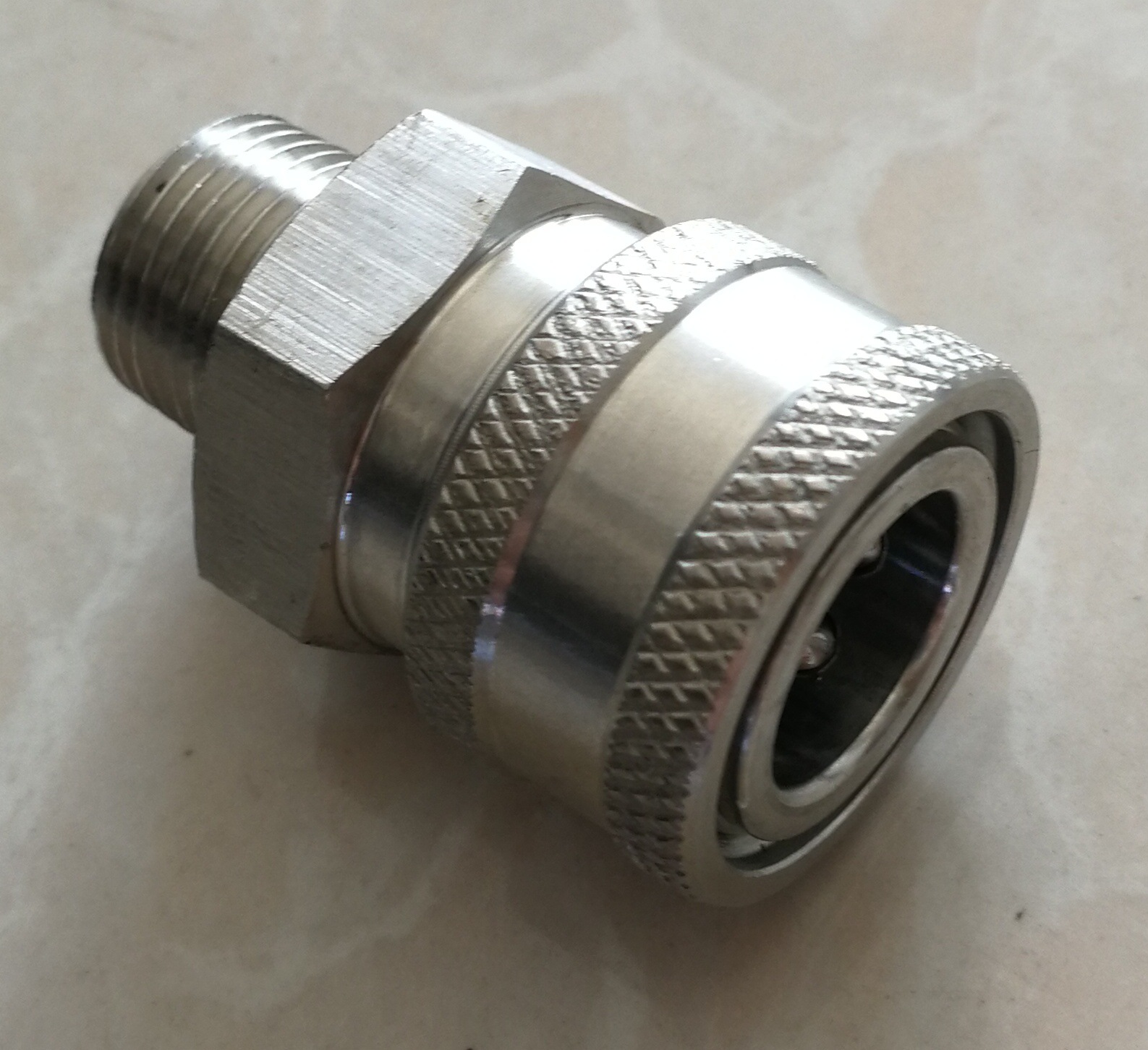 3/8" npt外螺纹快接 304 不锈钢 高压水泵出水接头